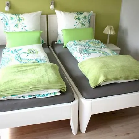 Nanny Und Helene Semesterbostad Uphusum